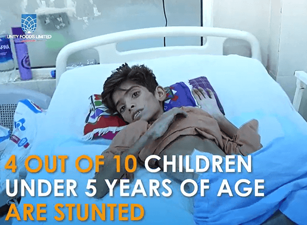 Taqatwar Pakistan with Malnourished Children